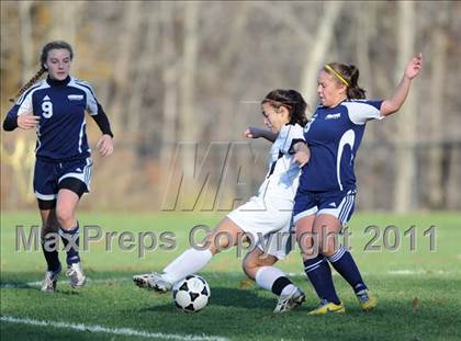 Thumbnail 2 in Barlow vs. Woodstock Academy (CIAC Class L 2nd Round) photogallery.