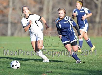 Thumbnail 2 in Barlow vs. Woodstock Academy (CIAC Class L 2nd Round) photogallery.
