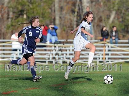 Thumbnail 2 in Barlow vs. Woodstock Academy (CIAC Class L 2nd Round) photogallery.