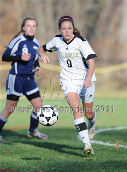 Thumbnail 2 in Barlow vs. Woodstock Academy (CIAC Class L 2nd Round) photogallery.