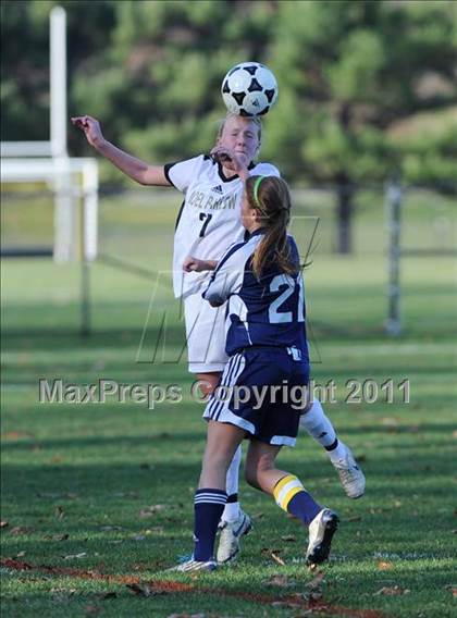 Thumbnail 2 in Barlow vs. Woodstock Academy (CIAC Class L 2nd Round) photogallery.