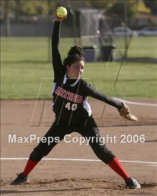 Thumbnail 2 in Bellflower @ Artesia photogallery.