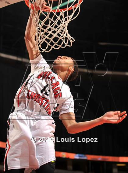 Thumbnail 3 in Village Christian vs. Great Oak (CIF SS D1AA Final) photogallery.