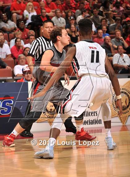 Thumbnail 1 in Village Christian vs. Great Oak (CIF SS D1AA Final) photogallery.