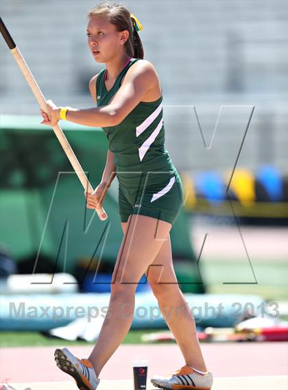 Thumbnail 1 in SJS Masters Track and Field (Girls Field Events) photogallery.