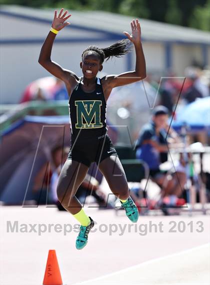 Thumbnail 2 in SJS Masters Track and Field (Girls Field Events) photogallery.