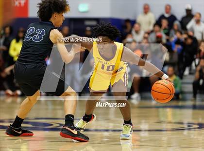 Thumbnail 2 in Christ the King @ Sierra Canyon photogallery.