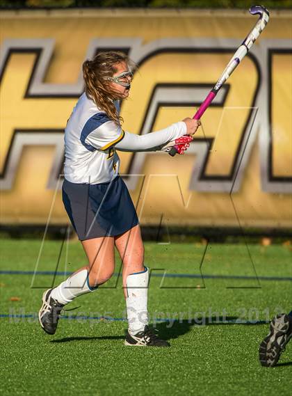 Thumbnail 3 in Barrington vs Moses Brown (RIIL Division 1 Final) photogallery.