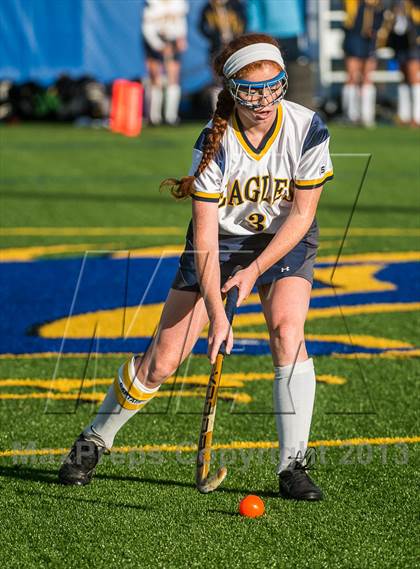 Thumbnail 1 in Barrington vs Moses Brown (RIIL Division 1 Final) photogallery.