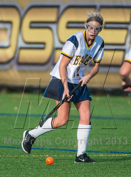 Thumbnail 1 in Barrington vs Moses Brown (RIIL Division 1 Final) photogallery.