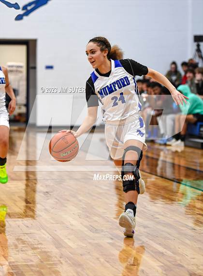 Thumbnail 2 in Mumford vs Granger (Cotton Christmas Classic) photogallery.