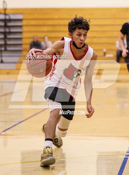Thumbnail 1 in Madera South @ Lindsay (Fall League)  photogallery.