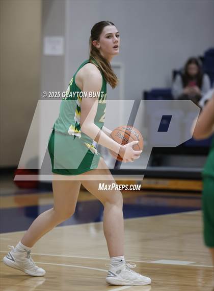 Thumbnail 3 in Grangeville vs. Lakeland (Avista Holiday Tournament) photogallery.