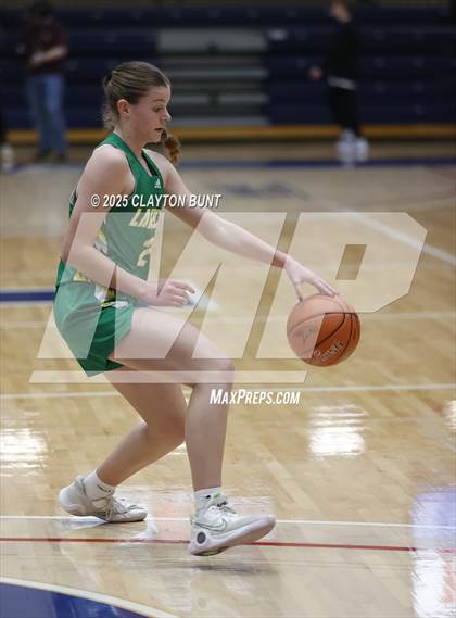 Thumbnail 2 in Grangeville vs. Lakeland (Avista Holiday Tournament) photogallery.