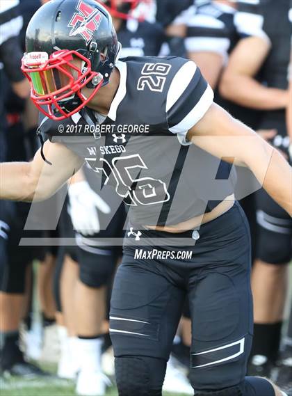 Thumbnail 2 in North @ Muskego photogallery.