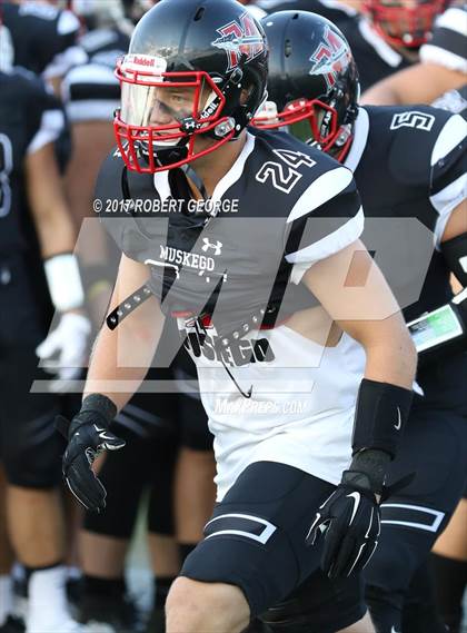 Thumbnail 1 in North @ Muskego photogallery.