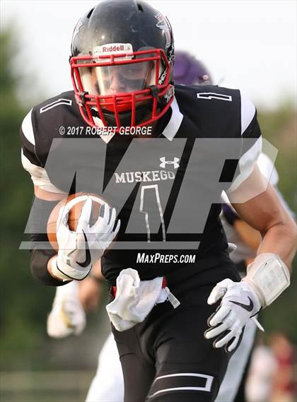 Thumbnail 1 in North @ Muskego photogallery.