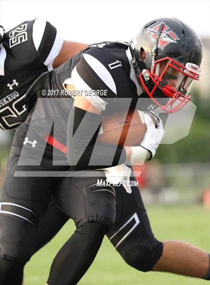 Thumbnail 1 in North @ Muskego photogallery.