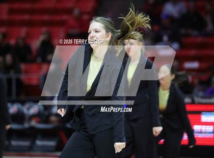 Thumbnail 2 in West "Dance" photogallery.