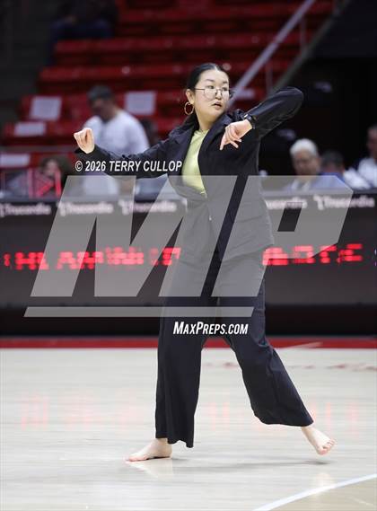 Thumbnail 2 in West "Dance" photogallery.
