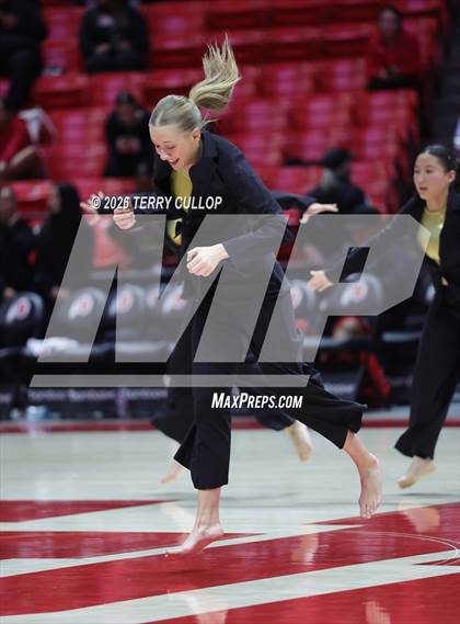 Thumbnail 2 in West "Dance" photogallery.