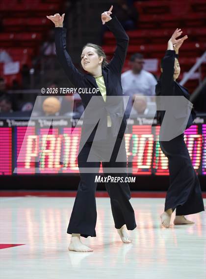 Thumbnail 3 in West "Dance" photogallery.