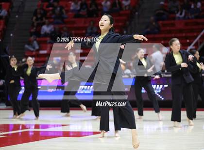 Thumbnail 2 in West "Dance" photogallery.