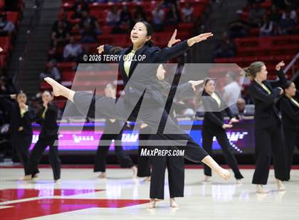 Thumbnail 3 in West "Dance" photogallery.