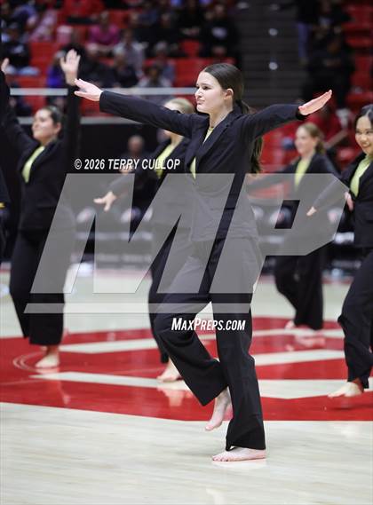 Thumbnail 1 in West "Dance" photogallery.