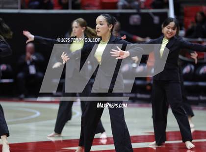 Thumbnail 3 in West "Dance" photogallery.