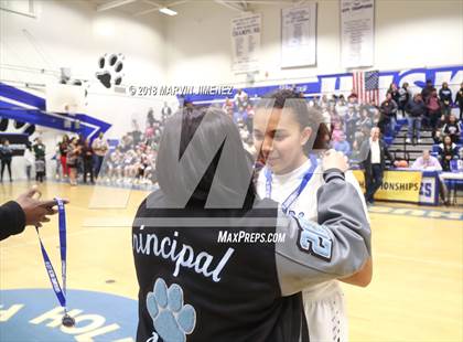 Thumbnail 3 in Reseda vs West Adams (CIF D4 Final) photogallery.
