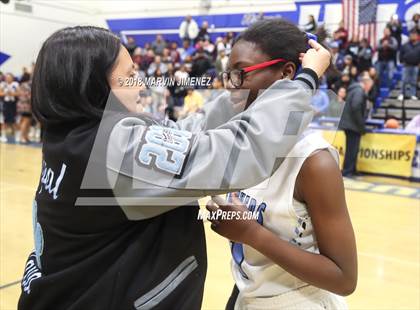 Thumbnail 1 in Reseda vs West Adams (CIF D4 Final) photogallery.
