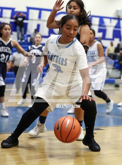 Thumbnail 3 in Reseda vs West Adams (CIF D4 Final) photogallery.