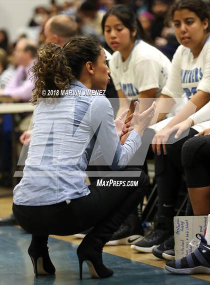 Thumbnail 2 in Reseda vs West Adams (CIF D4 Final) photogallery.