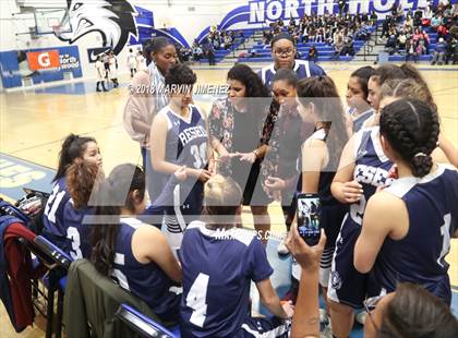 Thumbnail 2 in Reseda vs West Adams (CIF D4 Final) photogallery.
