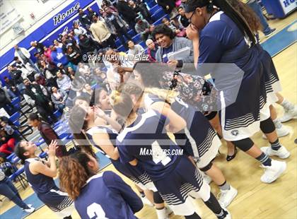 Thumbnail 2 in Reseda vs West Adams (CIF D4 Final) photogallery.