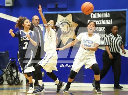 Thumbnail 1 in Reseda vs West Adams (CIF D4 Final) photogallery.