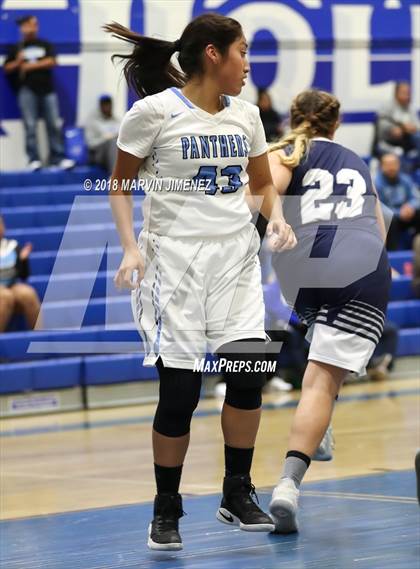 Thumbnail 3 in Reseda vs West Adams (CIF D4 Final) photogallery.