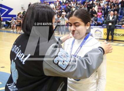 Thumbnail 2 in Reseda vs West Adams (CIF D4 Final) photogallery.
