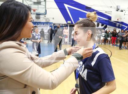 Thumbnail 3 in Reseda vs West Adams (CIF D4 Final) photogallery.