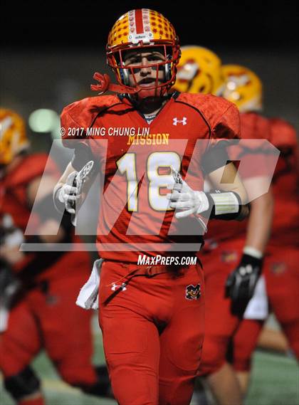 Thumbnail 1 in Mater Dei @ Mission Viejo (CIF SS D1 Semifinal) photogallery.