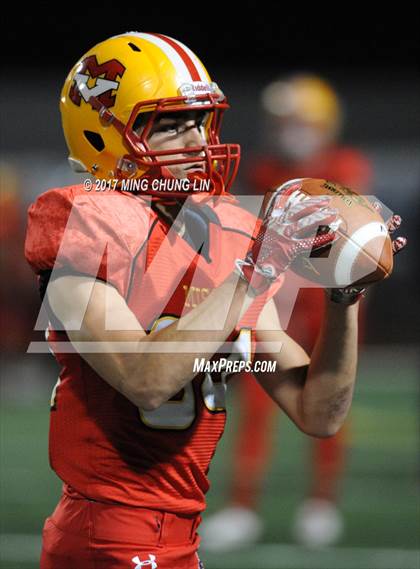 Thumbnail 2 in Mater Dei @ Mission Viejo (CIF SS D1 Semifinal) photogallery.