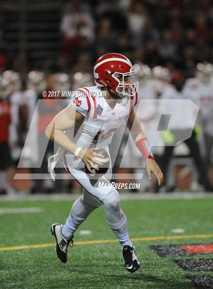Thumbnail 3 in Mater Dei @ Mission Viejo (CIF SS D1 Semifinal) photogallery.