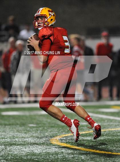 Thumbnail 1 in Mater Dei @ Mission Viejo (CIF SS D1 Semifinal) photogallery.