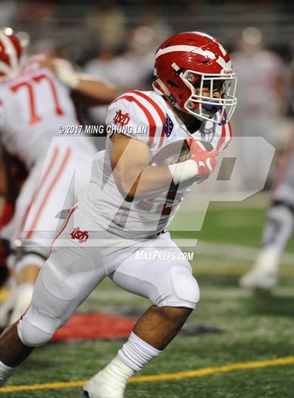 Thumbnail 3 in Mater Dei @ Mission Viejo (CIF SS D1 Semifinal) photogallery.