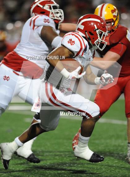 Thumbnail 3 in Mater Dei @ Mission Viejo (CIF SS D1 Semifinal) photogallery.