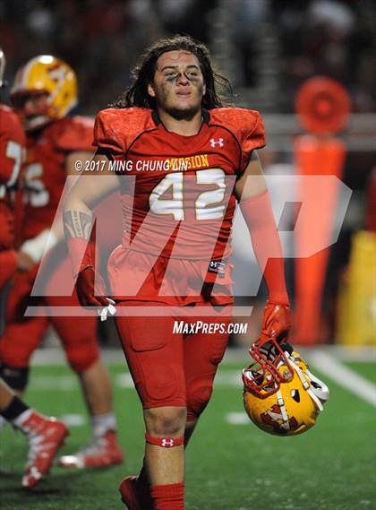 Thumbnail 2 in Mater Dei @ Mission Viejo (CIF SS D1 Semifinal) photogallery.