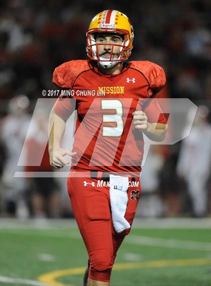 Thumbnail 3 in Mater Dei @ Mission Viejo (CIF SS D1 Semifinal) photogallery.