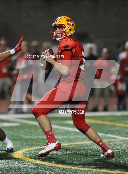 Thumbnail 2 in Mater Dei @ Mission Viejo (CIF SS D1 Semifinal) photogallery.