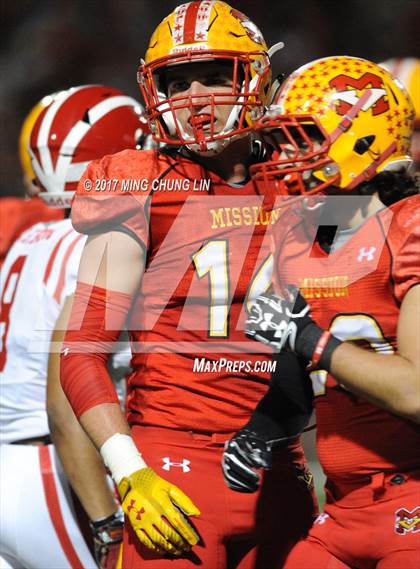 Thumbnail 3 in Mater Dei @ Mission Viejo (CIF SS D1 Semifinal) photogallery.